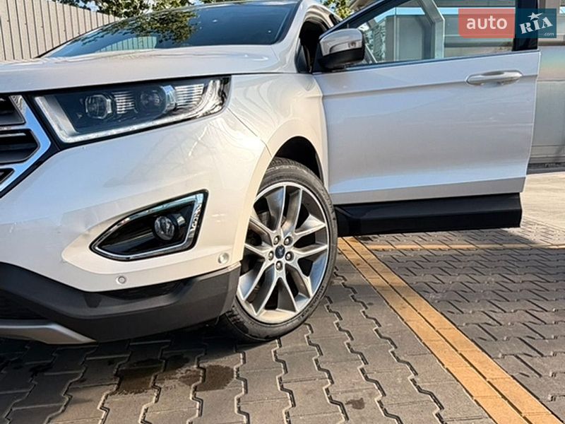 Позашляховик / Кросовер Ford Edge 2016 в Києві