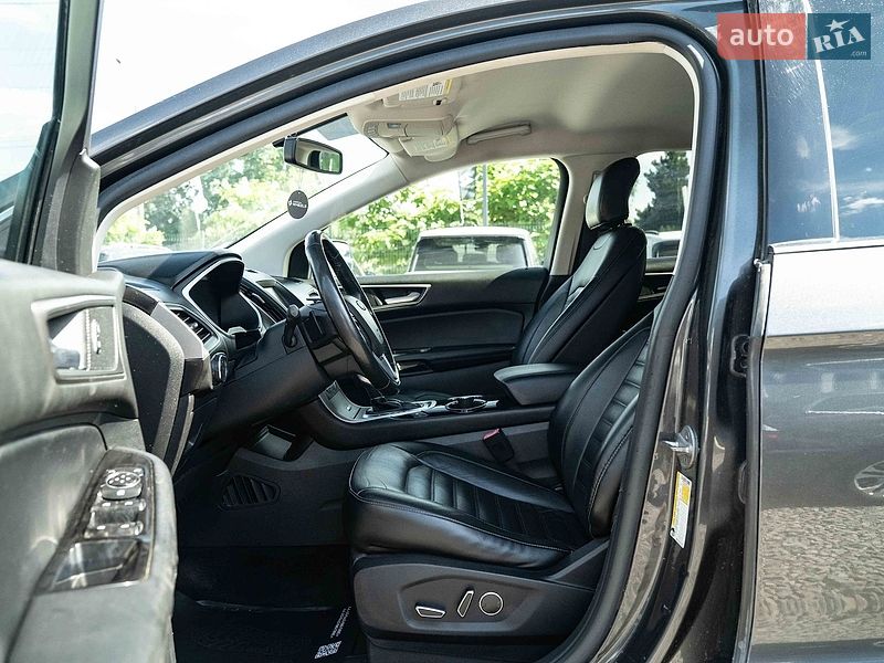 Внедорожник / Кроссовер Ford Edge 2015 в Черновцах