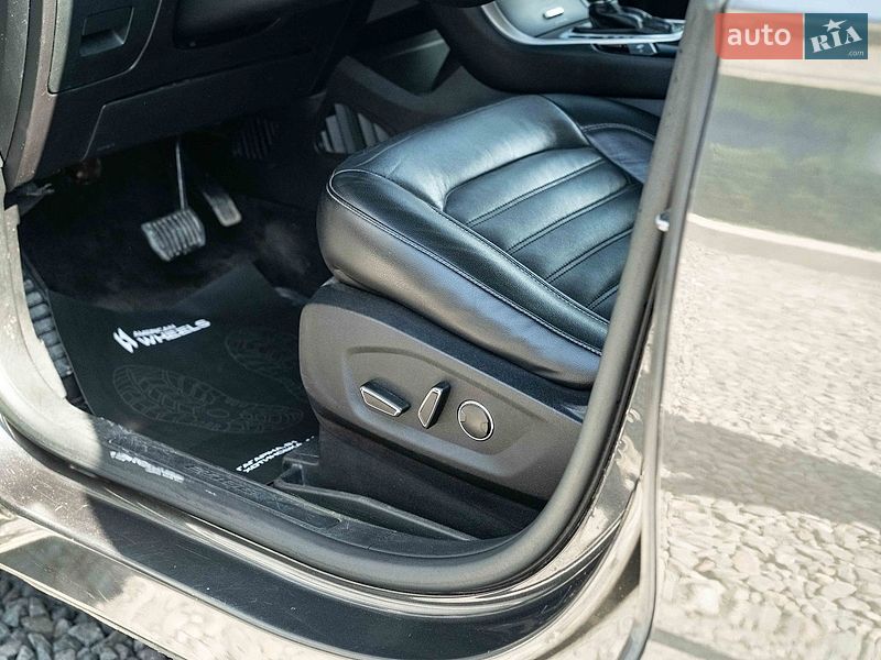 Внедорожник / Кроссовер Ford Edge 2015 в Черновцах