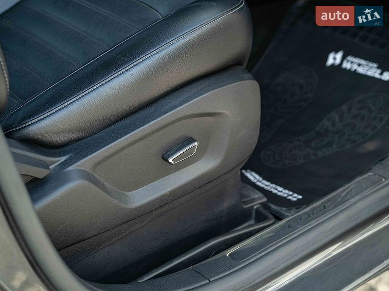 Внедорожник / Кроссовер Ford Edge 2015 в Черновцах