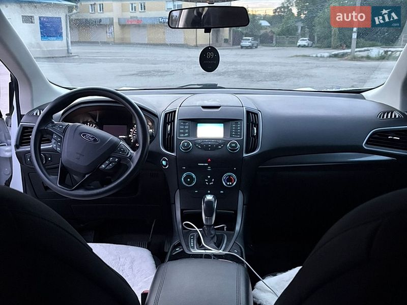Внедорожник / Кроссовер Ford Edge 2016 в Ивано-Франковске