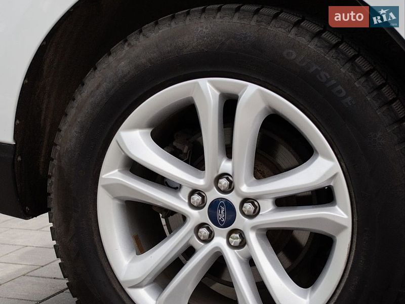 Позашляховик / Кросовер Ford Edge 2019 в Луцьку