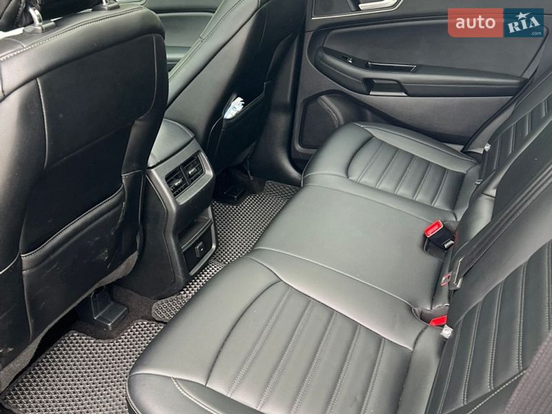 Позашляховик / Кросовер Ford Edge 2019 в Чернігові