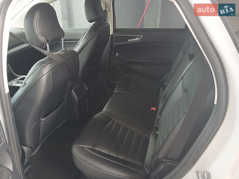 Позашляховик / Кросовер Ford Edge 2022 в Новій Одесі