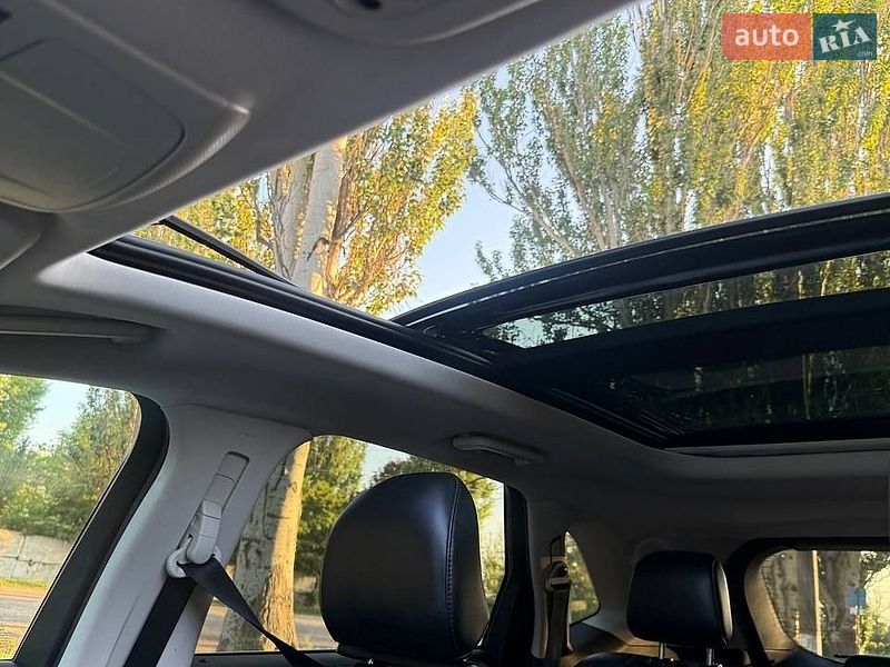 Позашляховик / Кросовер Ford Edge 2017 в Первомайську