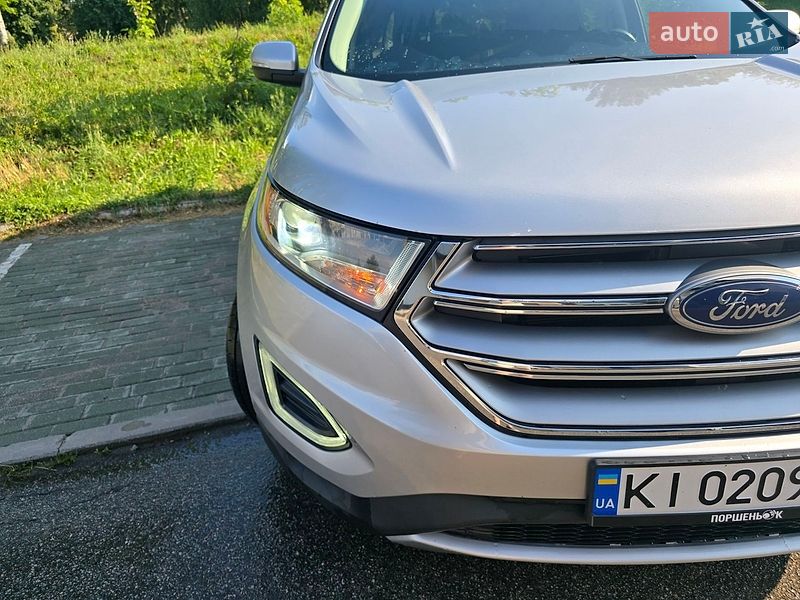 Внедорожник / Кроссовер Ford Edge 2015 в Запорожье