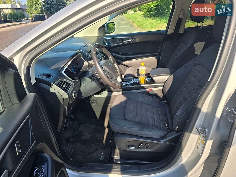 Внедорожник / Кроссовер Ford Edge 2015 в Запорожье