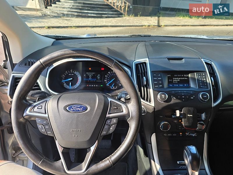 Внедорожник / Кроссовер Ford Edge 2015 в Запорожье