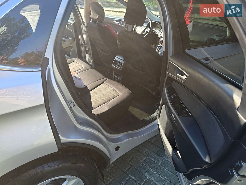 Внедорожник / Кроссовер Ford Edge 2015 в Запорожье