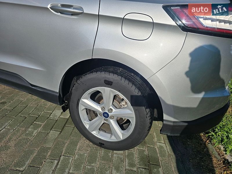 Внедорожник / Кроссовер Ford Edge 2015 в Запорожье