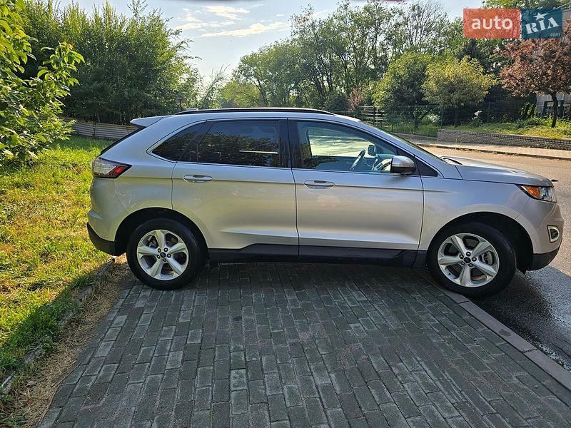 Внедорожник / Кроссовер Ford Edge 2015 в Запорожье
