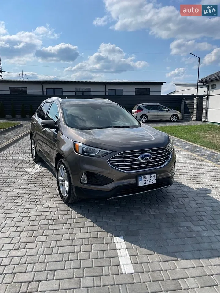 2019 Ford Edge - фото 1