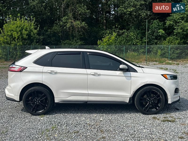 Позашляховик / Кросовер Ford Edge 2019 в Львові