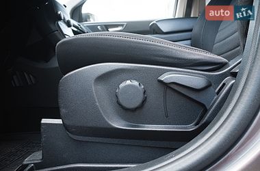 Внедорожник / Кроссовер Ford Edge 2019 в Киеве
