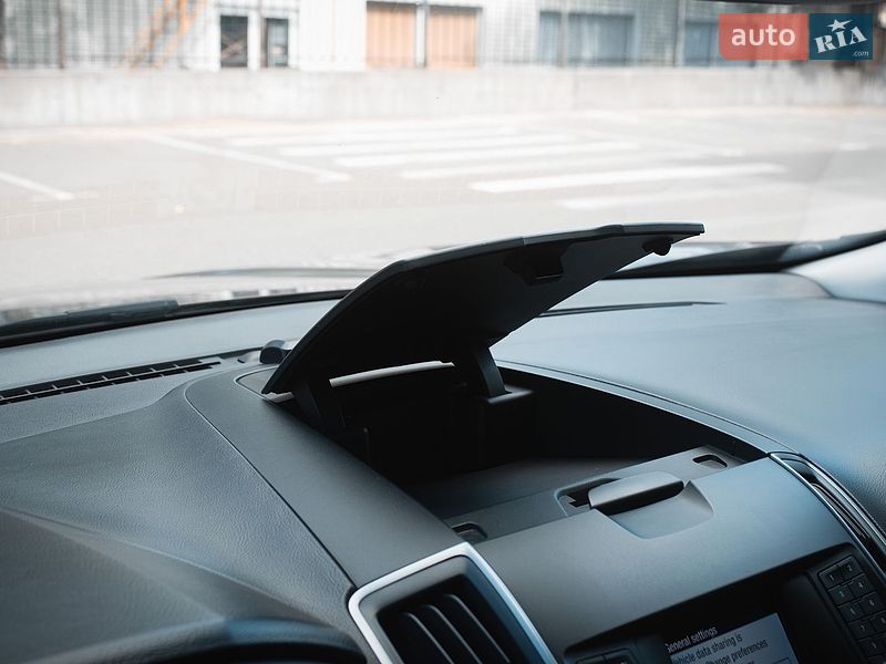 Внедорожник / Кроссовер Ford Edge 2019 в Киеве