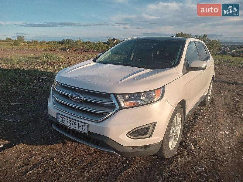 Позашляховик / Кросовер Ford Edge 2015 в Чернівцях