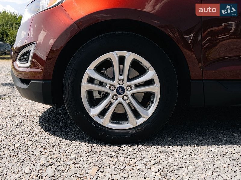Позашляховик / Кросовер Ford Edge 2015 в Львові