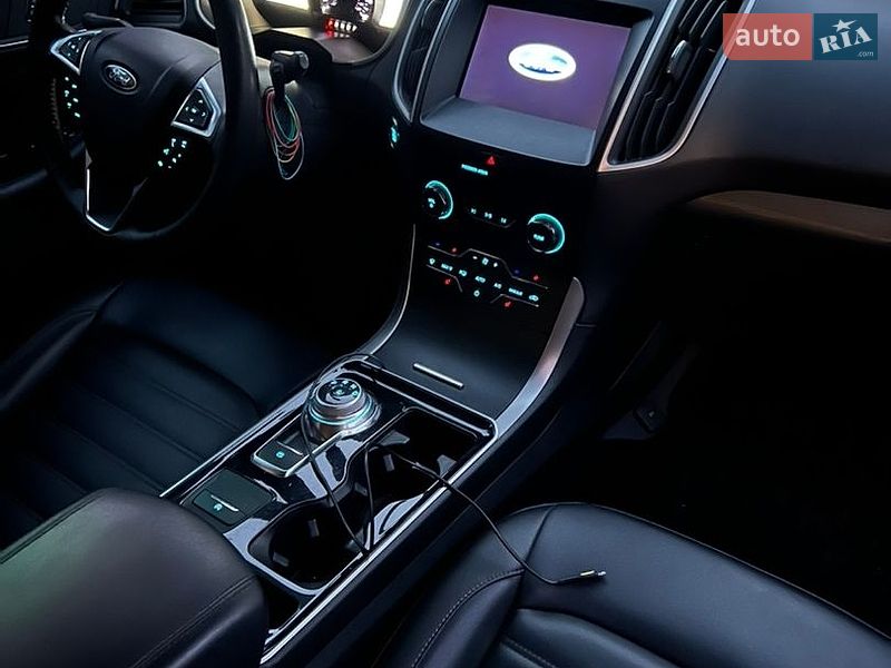 Позашляховик / Кросовер Ford Edge 2020 в Києві
