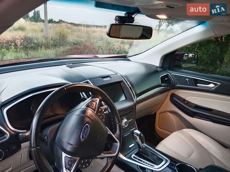 Внедорожник / Кроссовер Ford Edge 2017 в Новом Буге
