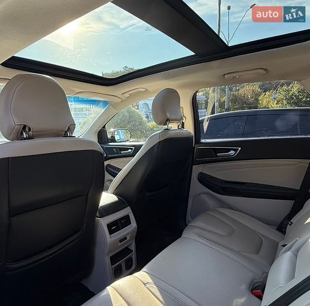 Внедорожник / Кроссовер Ford Edge 2016 в Киеве
