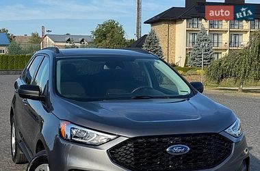 Ford Edge  2021