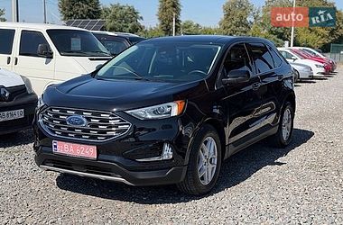 Ford Edge  2021