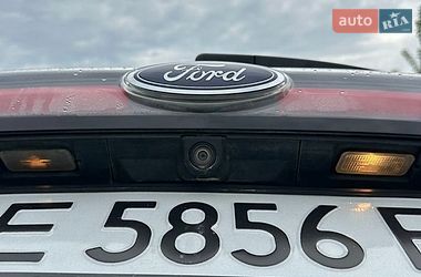 Позашляховик / Кросовер Ford Edge 2015 в Чернівцях