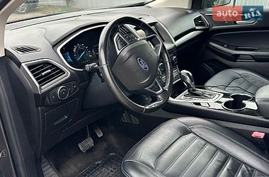 Позашляховик / Кросовер Ford Edge 2015 в Чернівцях