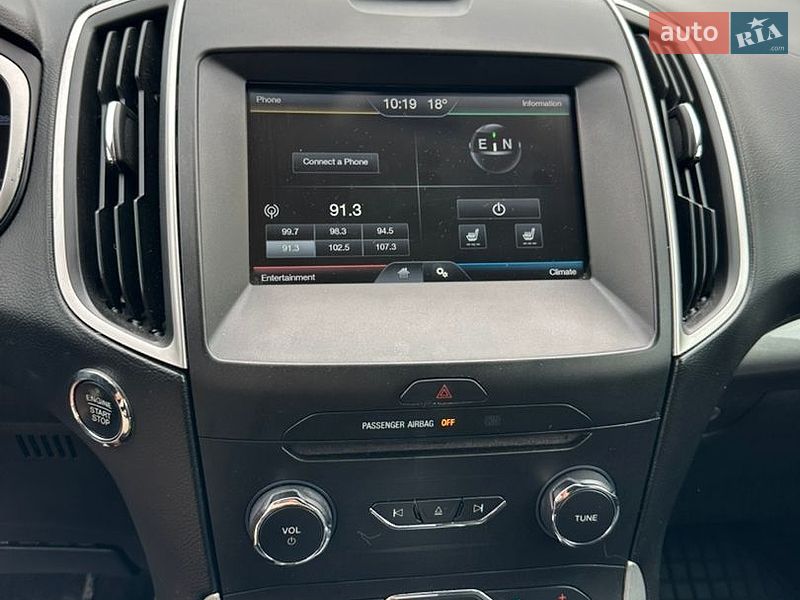 Позашляховик / Кросовер Ford Edge 2015 в Чернівцях