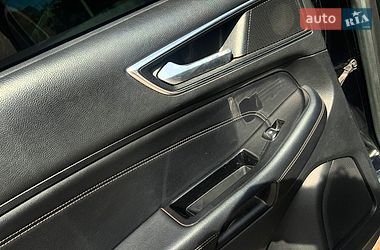 Позашляховик / Кросовер Ford Edge 2016 в Миколаєві