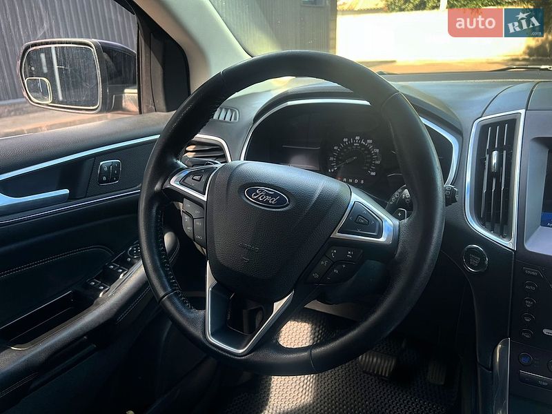Позашляховик / Кросовер Ford Edge 2016 в Миколаєві