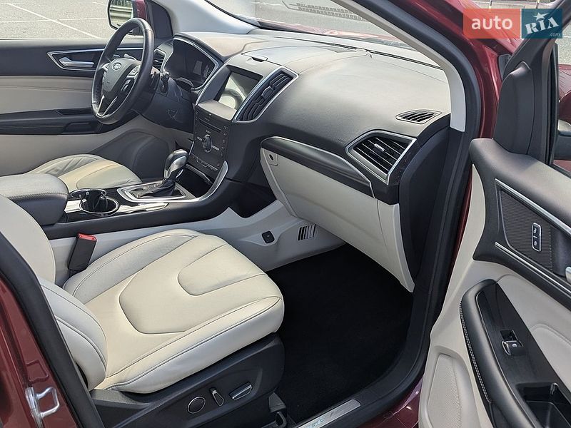 Внедорожник / Кроссовер Ford Edge 2016 в Киеве