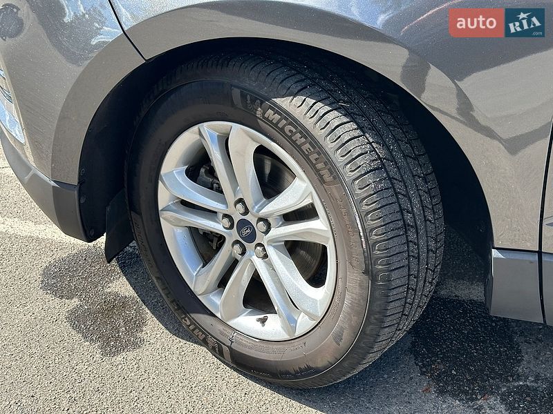 Позашляховик / Кросовер Ford Edge 2019 в Києві