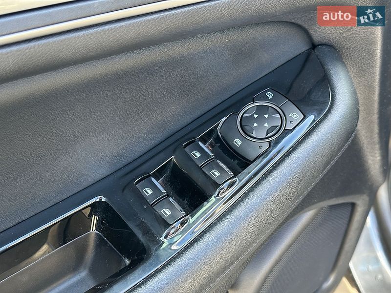 Позашляховик / Кросовер Ford Edge 2019 в Києві