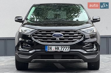 Позашляховик / Кросовер Ford Edge 2018 в Рівному