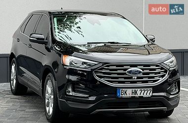 Позашляховик / Кросовер Ford Edge 2018 в Рівному