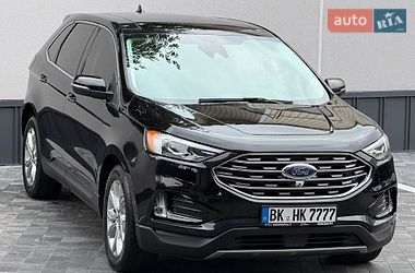 Позашляховик / Кросовер Ford Edge 2018 в Рівному