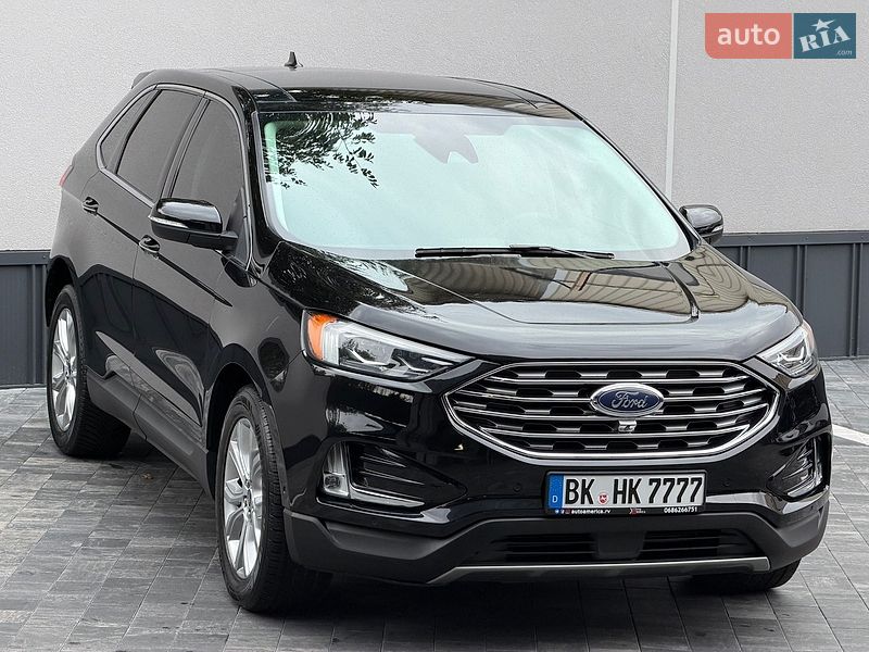 Позашляховик / Кросовер Ford Edge 2018 в Рівному