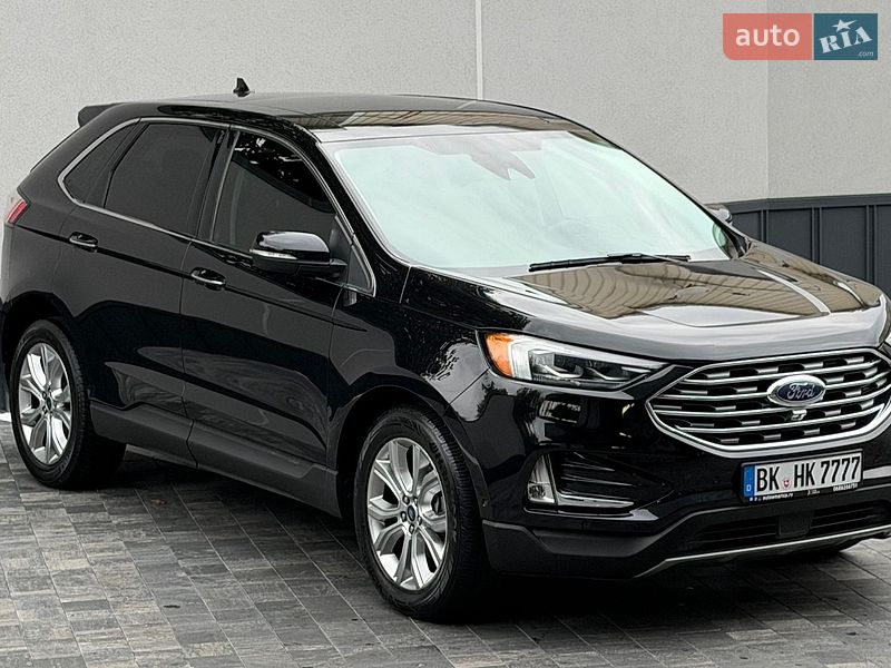 Позашляховик / Кросовер Ford Edge 2018 в Рівному