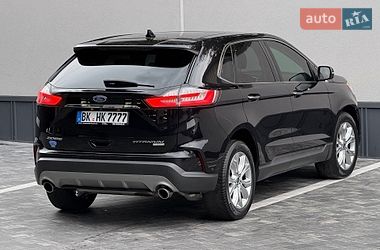 Позашляховик / Кросовер Ford Edge 2018 в Рівному