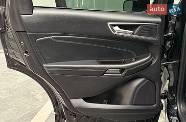 Позашляховик / Кросовер Ford Edge 2018 в Рівному
