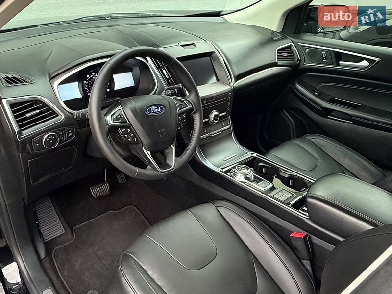 Позашляховик / Кросовер Ford Edge 2018 в Рівному