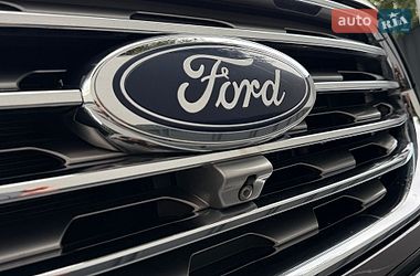 Позашляховик / Кросовер Ford Edge 2018 в Рівному