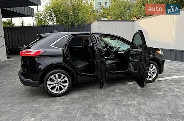 Позашляховик / Кросовер Ford Edge 2018 в Рівному