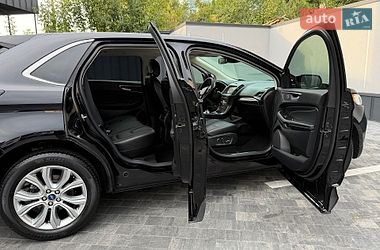 Позашляховик / Кросовер Ford Edge 2018 в Рівному