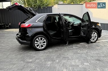 Позашляховик / Кросовер Ford Edge 2018 в Рівному