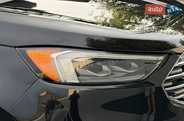 Позашляховик / Кросовер Ford Edge 2018 в Рівному