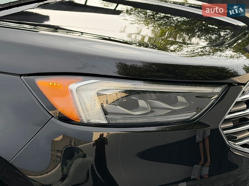 Позашляховик / Кросовер Ford Edge 2018 в Рівному