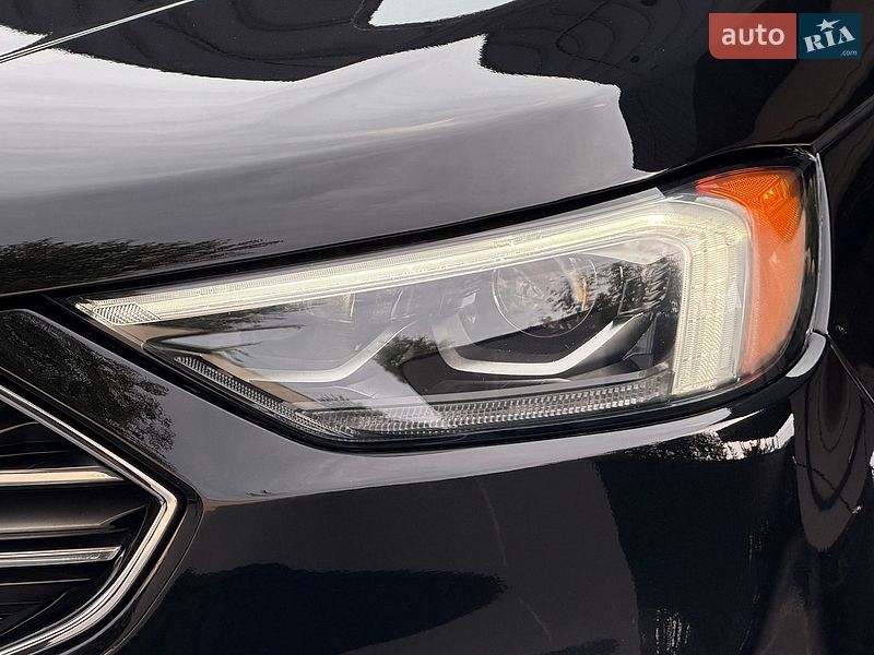 Позашляховик / Кросовер Ford Edge 2018 в Рівному