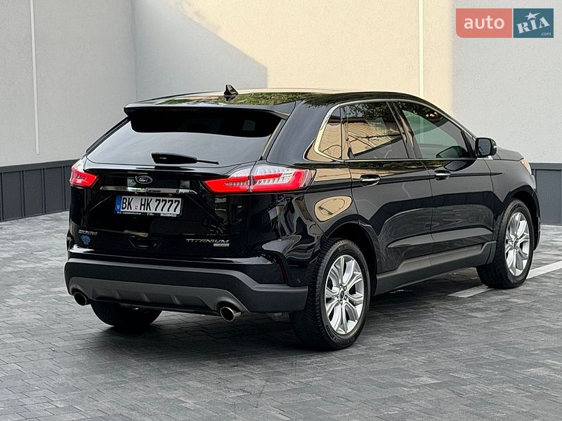 Позашляховик / Кросовер Ford Edge 2018 в Рівному